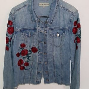 Denim jacket with roses